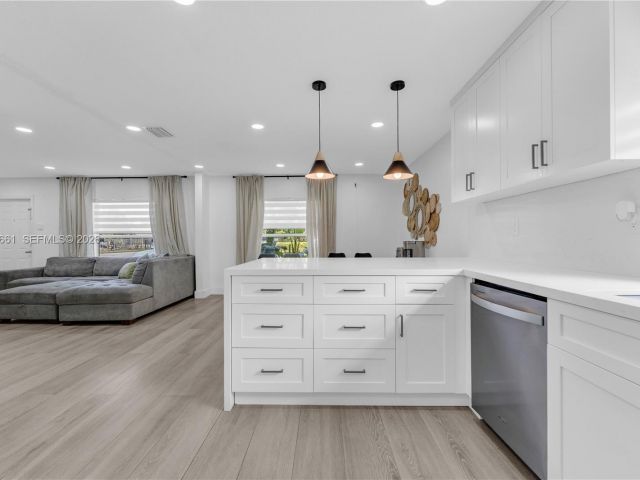 Продажа дома по адресу 13160 SW 265th St - фото 7492931