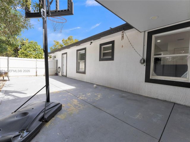 Продажа дома по адресу 13160 SW 265th St - фото 7492939