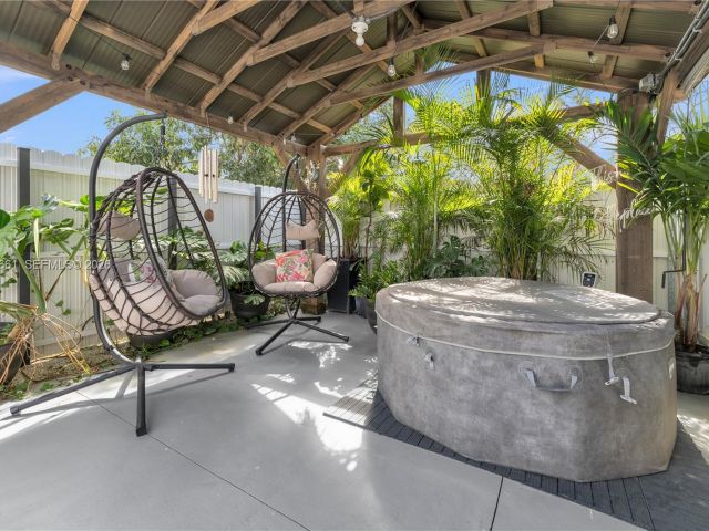 Продажа дома по адресу 13160 SW 265th St - фото 7492940