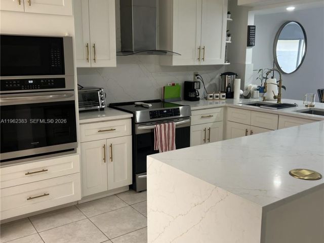 Дом в аренду по адресу 3535 Magellan Cir 524 - фото 7395059