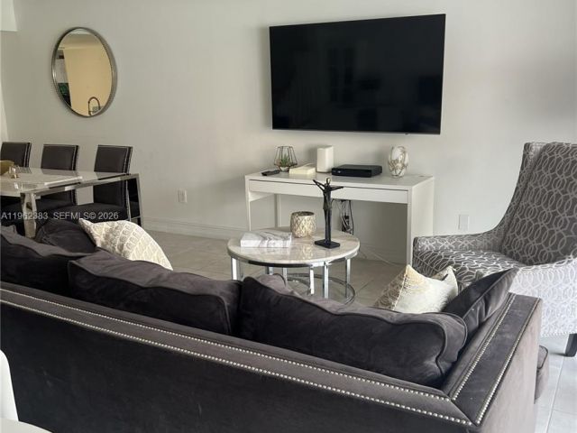 Дом в аренду по адресу 3535 Magellan Cir 524 - фото 7395066