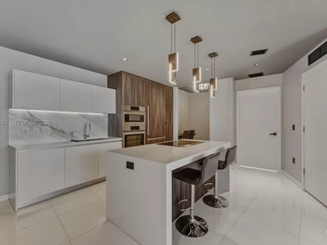 Продажа квартиры #4303 - фото 7403570