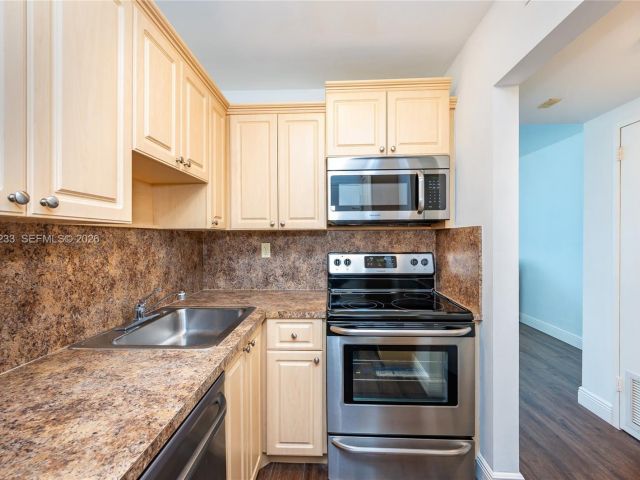 Продажа квартиры #1505 - фото 7400454