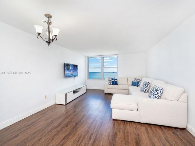 Продажа квартиры #1505 - фото 7400462