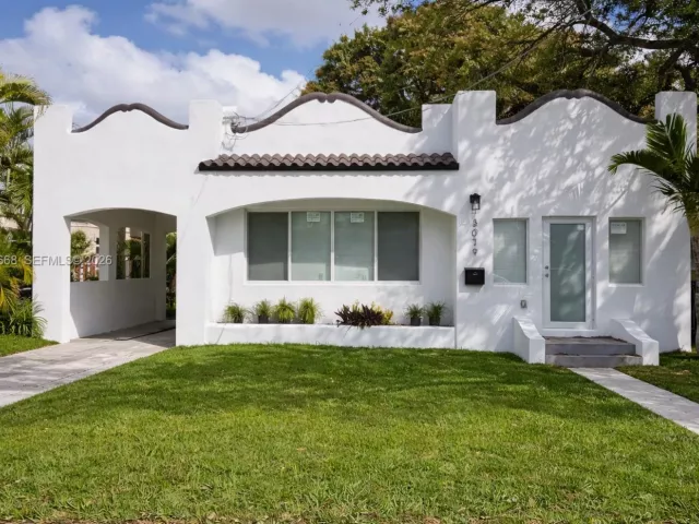 Дом в аренду по адресу 3079 NW Flagler Ter - фото 7504080