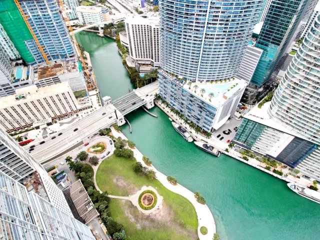 Продажа квартиры #5102 - фото 7401425