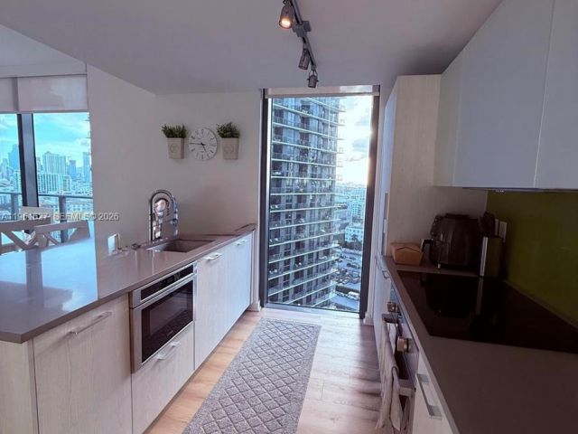 Продажа квартиры #1808 - фото 7410920