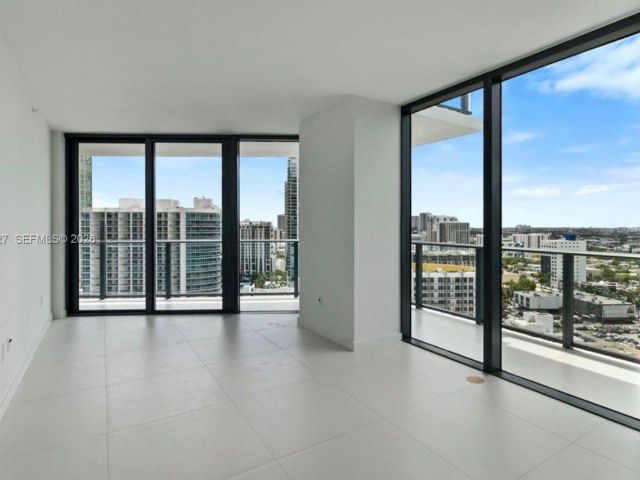 Продажа квартиры #1808 - фото 7410933