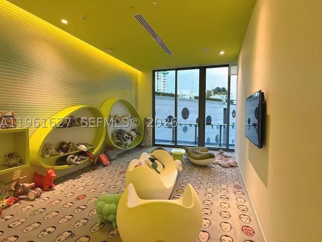 Продажа квартиры #1808 - фото 9089056