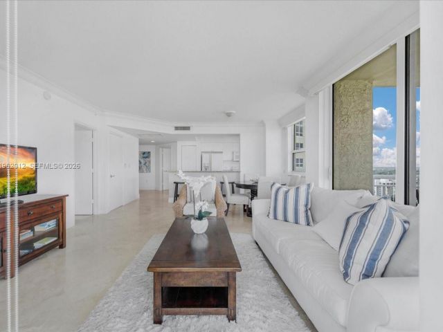 Продажа квартиры #2513 - фото 7428783