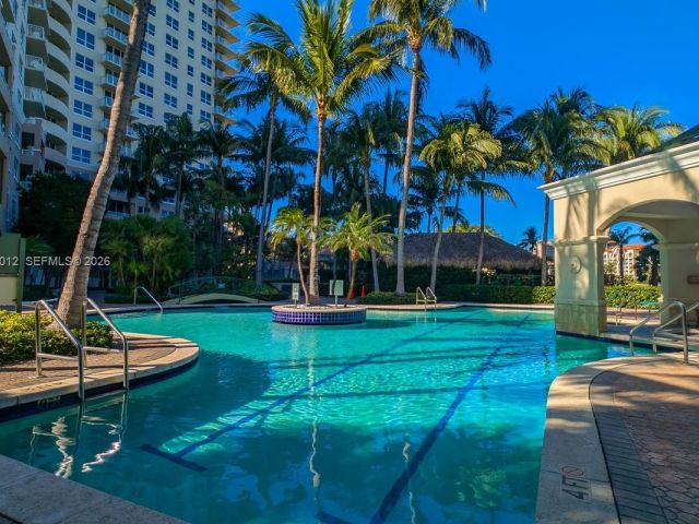 Продажа квартиры #2513 - фото 7428793