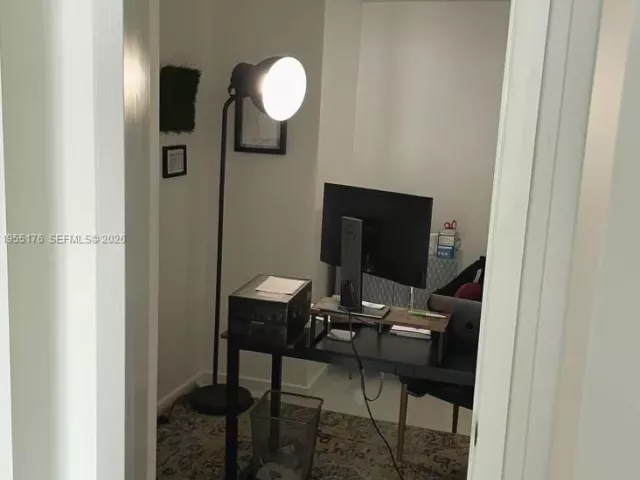 Квартира в аренду номер2501 - фото 7402335