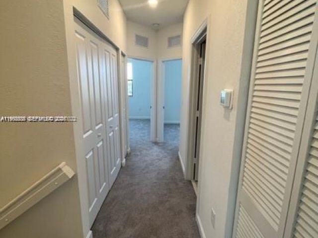 Дом в аренду по адресу 28750 SW 134th Ct - - фото 7504780