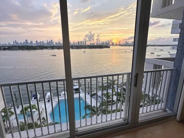 Продажа квартиры #823 - фото 7401359