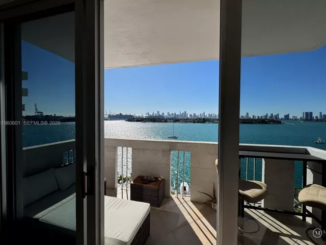 Продажа квартиры #823 - фото 7401361