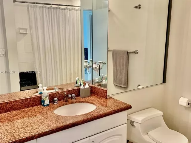 Продажа квартиры #823 - фото 7401364