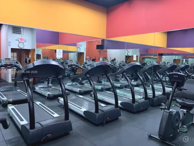 Продажа квартиры #823 - фото 7401355