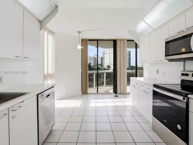 Продажа квартиры #502 - фото 7406721