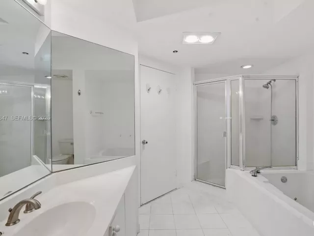 Продажа квартиры #502 - фото 7406708