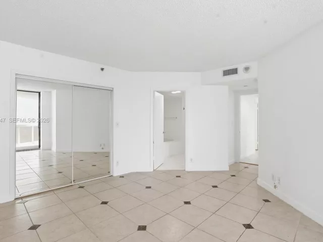 Продажа квартиры #502 - фото 7406714