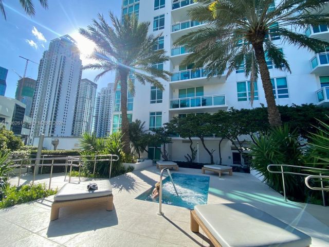 Квартира в аренду номер4002 - фото 7461345