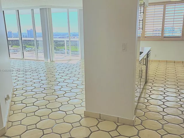 Продажа квартиры #2505 - фото 7406688