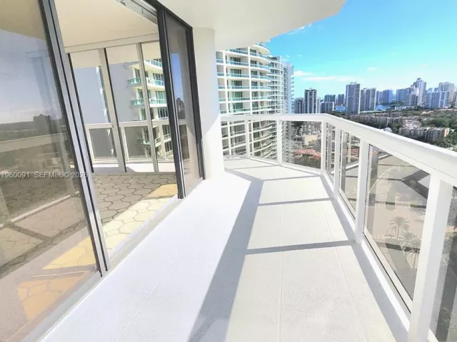 Продажа квартиры #2505 - фото 7406695