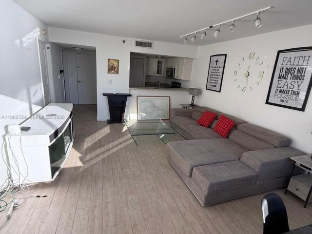 Продажа квартиры #1505 - фото 7469881