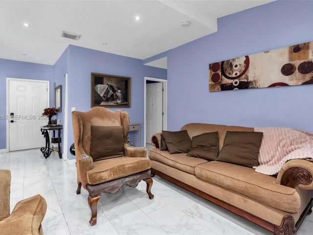 Продажа дома по адресу 12201 SW 194th Ter - фото 7439463