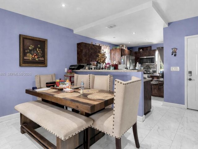 Продажа дома по адресу 12201 SW 194th Ter - фото 7439465