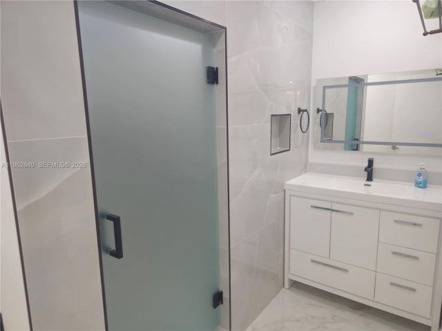 Дом в аренду по адресу 26720 SW 203rd Ave - фото 7458284