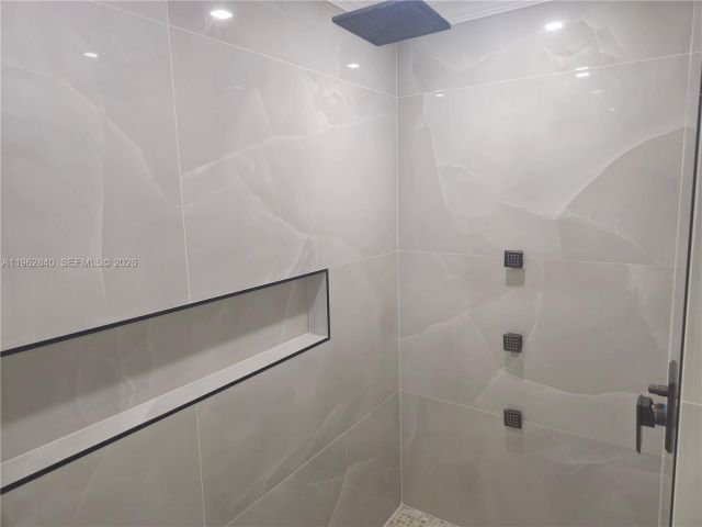 Дом в аренду по адресу 26720 SW 203rd Ave - фото 7458285