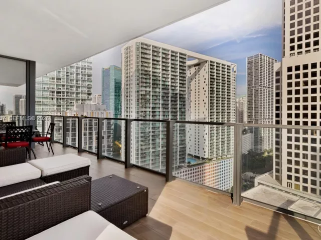 Продажа квартиры #2101 - фото 7401058