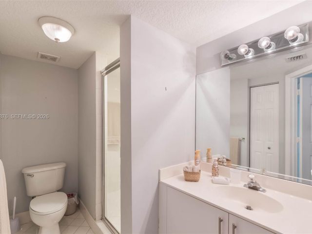 Продажа дома по адресу 11227 NW 73rd Ter - фото 7486245