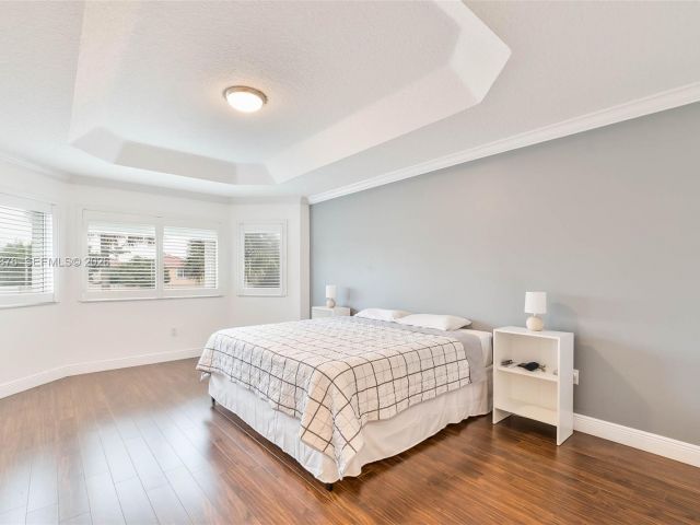 Продажа дома по адресу 11227 NW 73rd Ter - фото 7486258