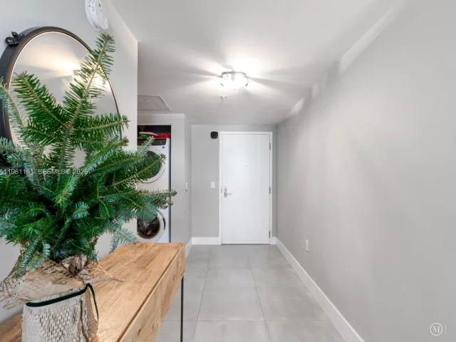 Продажа квартиры #4-1405 - фото 7403850