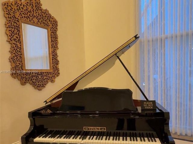 Продажа квартиры # - фото 7413489