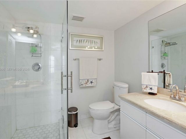 Продажа квартиры # - фото 7413499