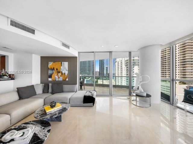 Продажа квартиры #1602 - фото 7429199