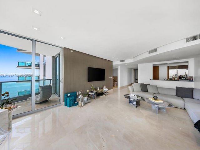 Продажа квартиры #1602 - фото 7429201