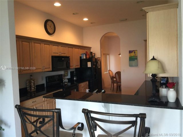 Дом в аренду по адресу 1904 SE 23rd Ave 1904 - фото 7507481