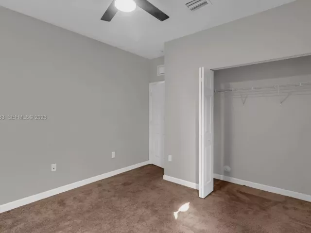 Дом в аренду по адресу 11770 SW 251st St - фото 7404085