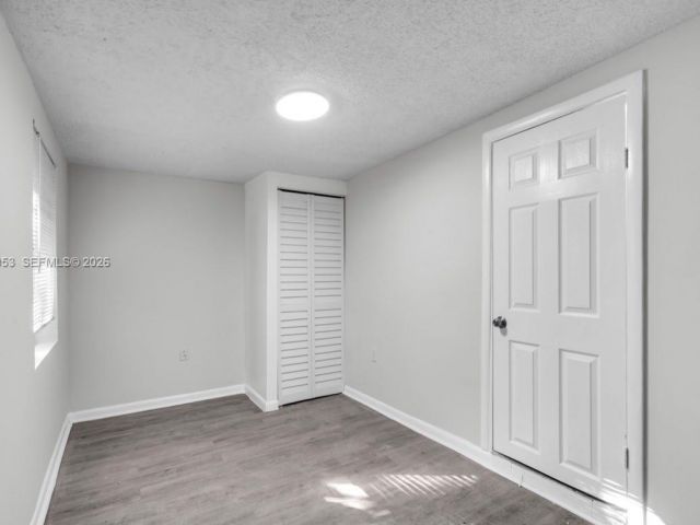 Дом в аренду по адресу 914 NW 80th St 1 - фото 7507666