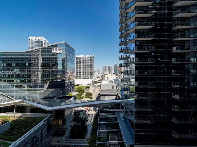 Продажа квартиры #1409 - фото 7409010