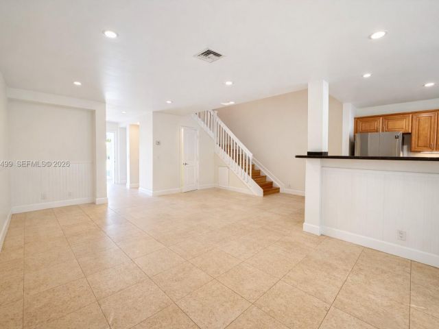 Дом в аренду по адресу 5327 Sapphire Valley - фото 7411385