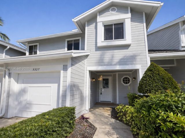 Дом в аренду по адресу 5327 Sapphire Valley - фото 7411398