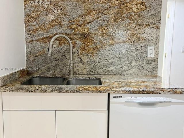 Квартира в аренду номерA1205 - фото 7500576