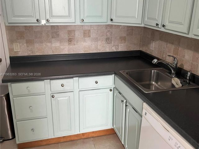 Продажа квартиры #502 - фото 7445736