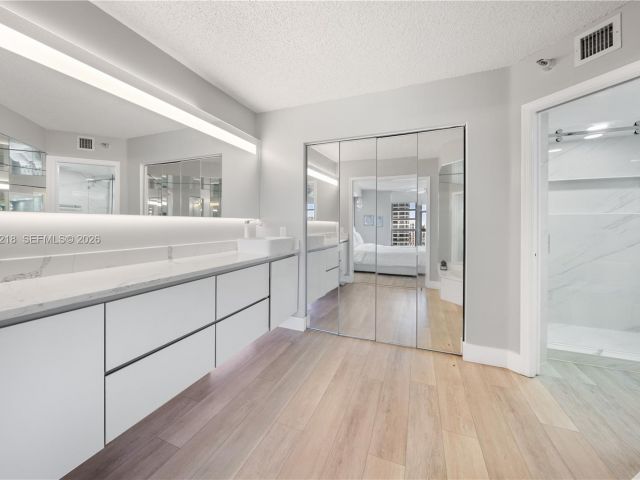 Квартира в аренду номер1406 - фото 7413534