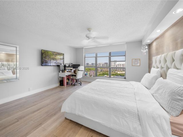 Квартира в аренду номер1406 - фото 7413538